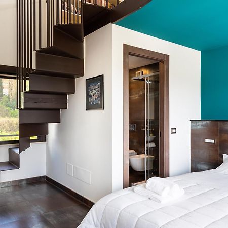 Exclusive Perugia Getaway - Apartments With Shared Pool & Parking Bagian luar foto