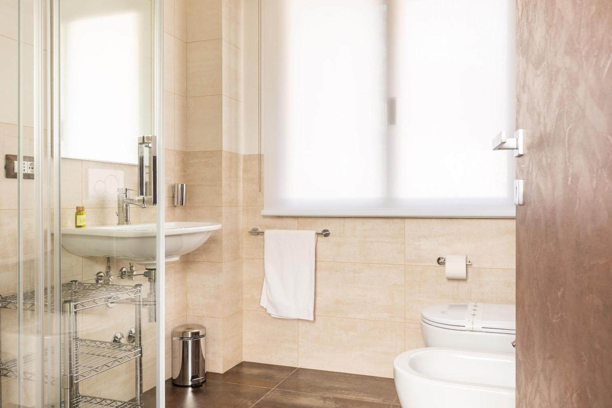 Exclusive Perugia Getaway - Apartments With Shared Pool & Parking Bagian luar foto