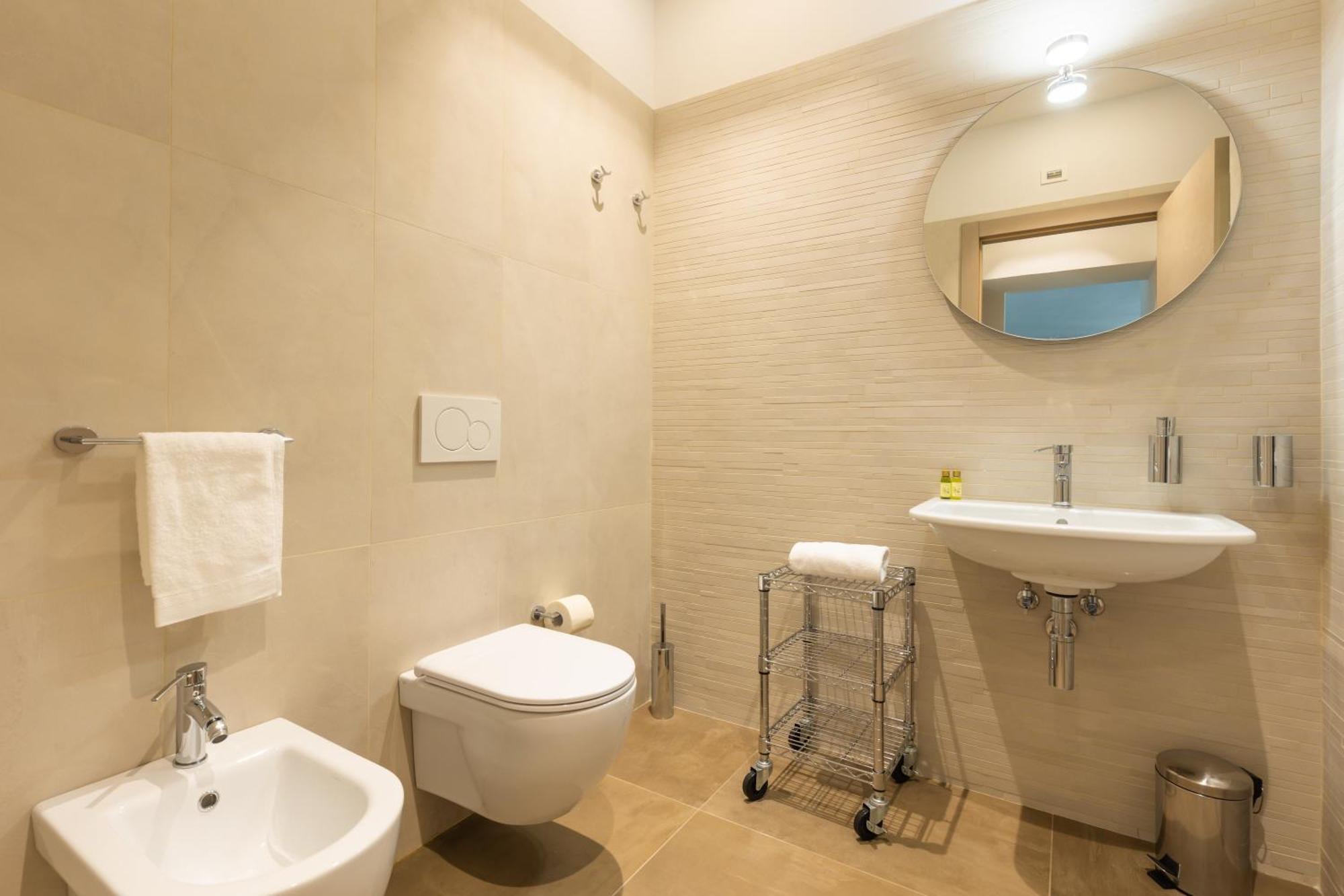 Exclusive Perugia Getaway - Apartments With Shared Pool & Parking Bagian luar foto